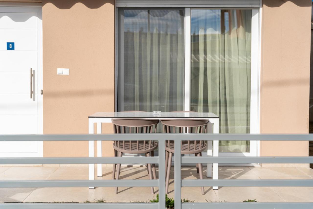 OfrínionDionysos Residential Complexアパートメント エクステリア 写真