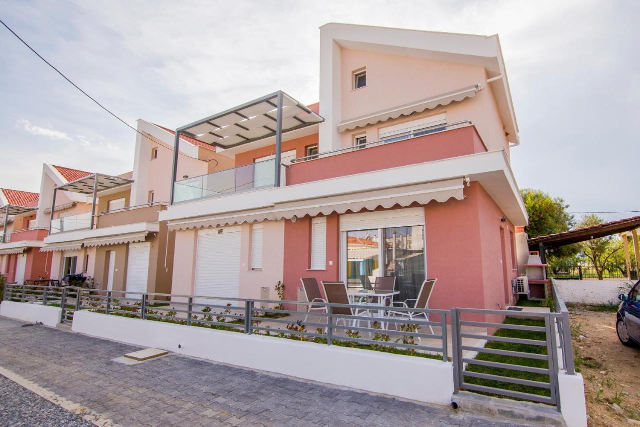 OfrínionDionysos Residential Complexアパートメント エクステリア 写真
